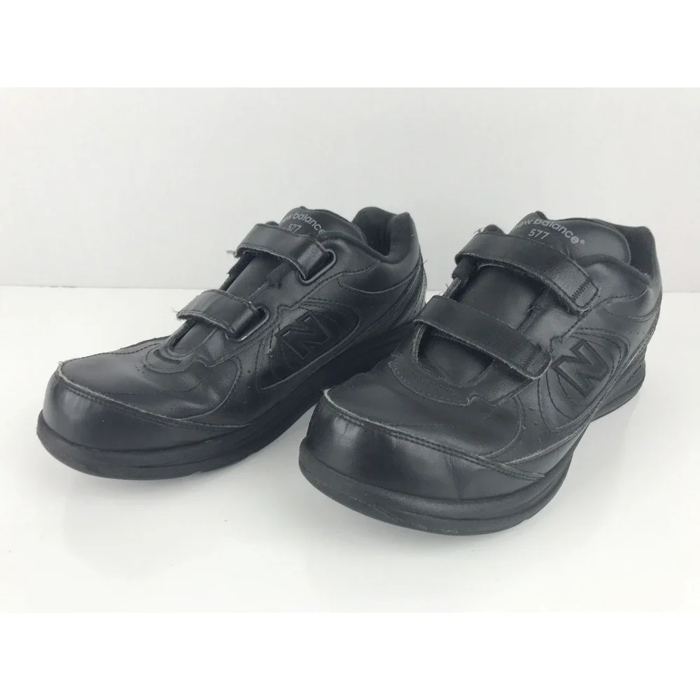 New Balance model 577